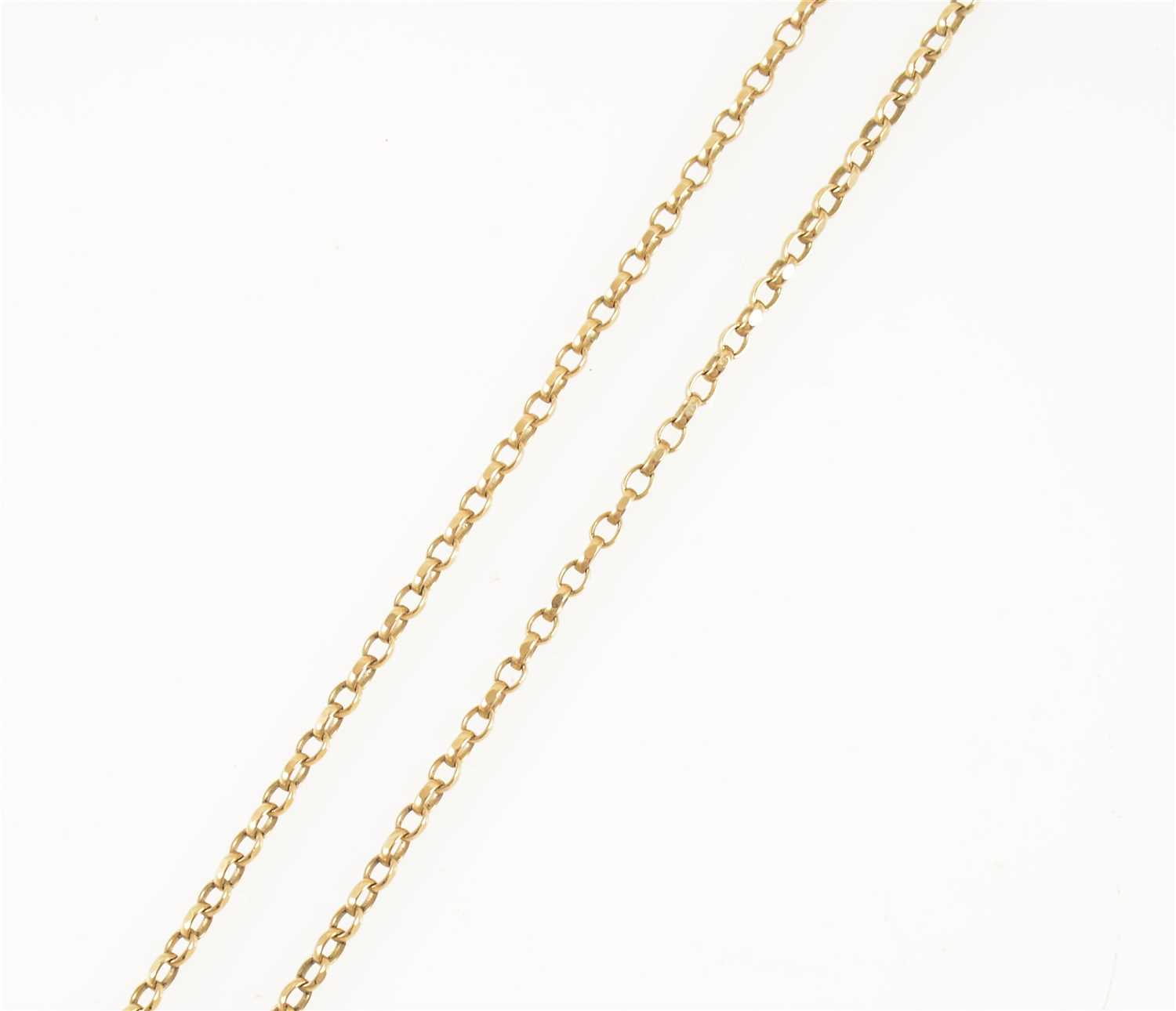 Lot 268 - A yellow metal oval faceted  belcher link chain