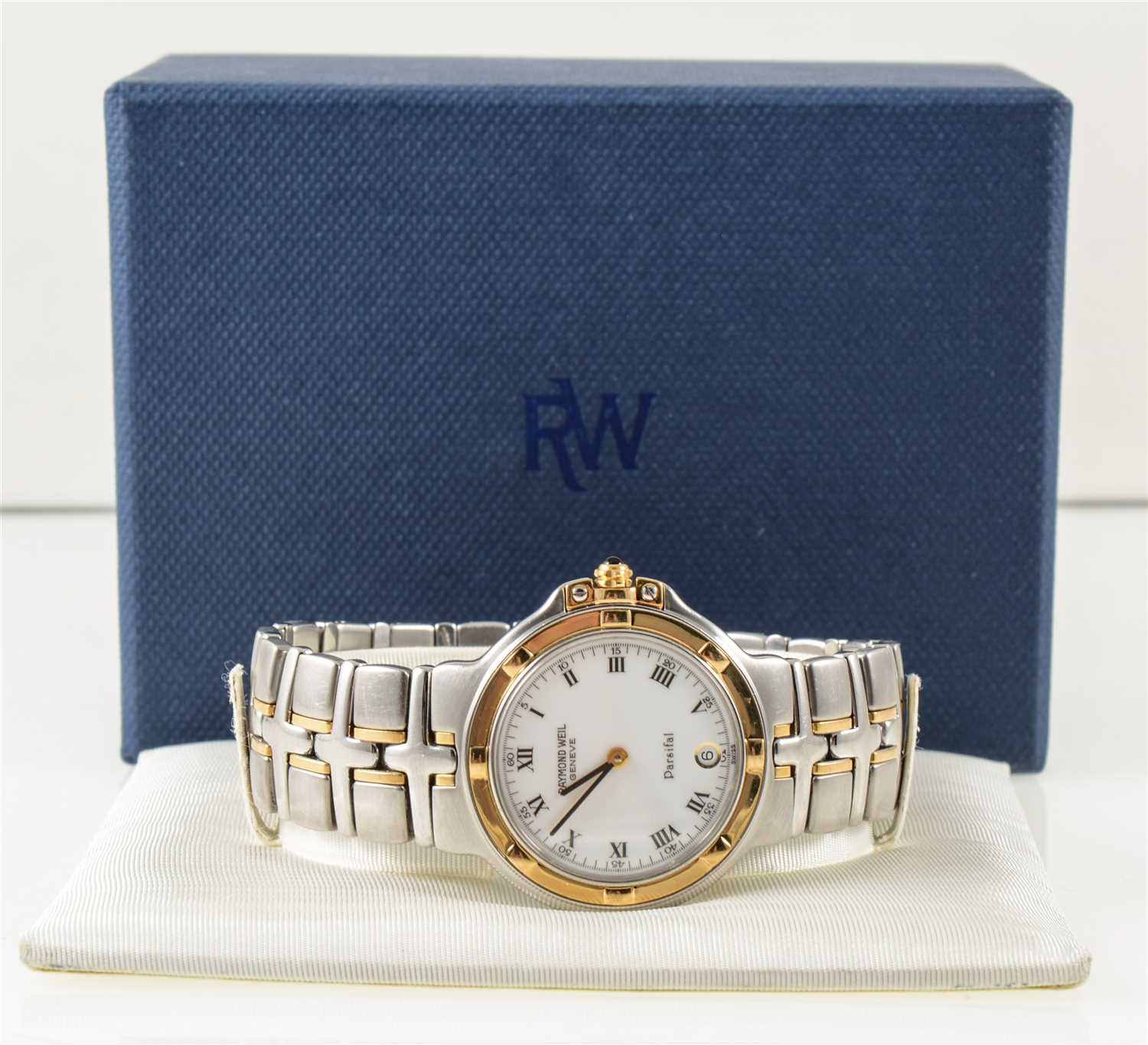 Lot 296 - Raymond Weil - a gentleman's Parisfal Geneve quartz wrist watch