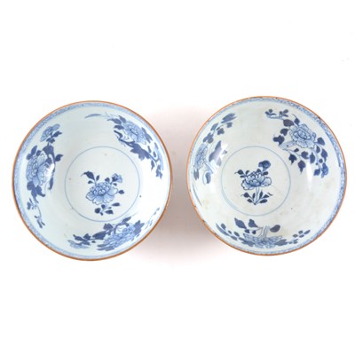 Lot 51 - Pair of Nanking Cargo bowls, Qianlong