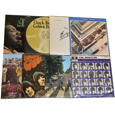 Lot 478 - Small selection vinyl LP records, including The Beatles Sgt Peppers Lonely Hearts Club Band etc (8).