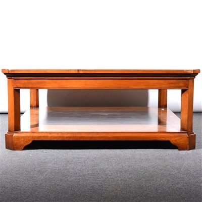 Lot 323 - Contemporary stained beech wood coffee table