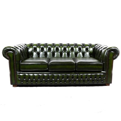 Lot 485 - Victorian style buttoned leather Chesterfield settee, 190cm.