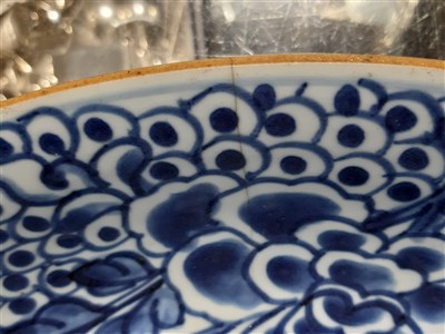 Lot 9 - Chinese blue and white charger