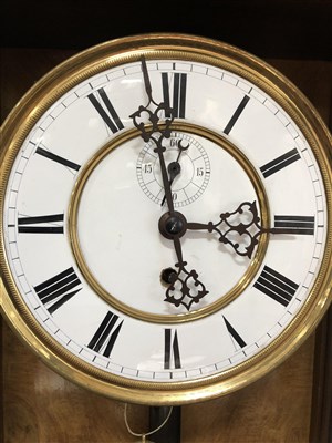 Lot 137 - A walnut cased Vienna wall clock