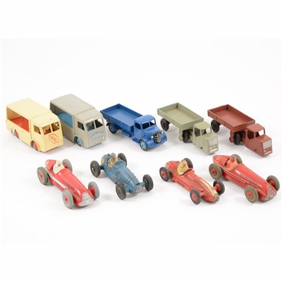 Lot 132 - Loose Dinky Toys die-cast models and vehicles.