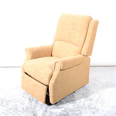 Lot 340 - A Restwell electric easychair