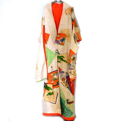 Lot 200 - A Japanese wedding kimono