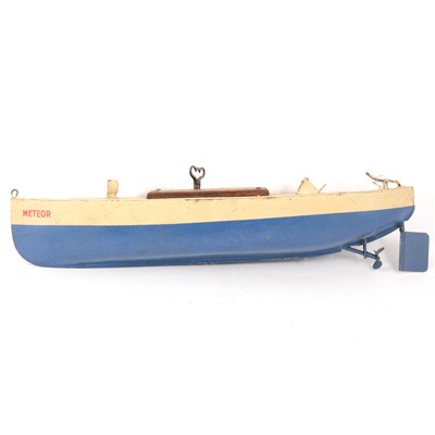 Lot 90 - Sucliffe 16" speed model boat, 'Meteor', with clockwork motor