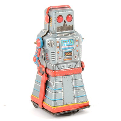 Lot 67 - KO Japan tin-plate space robot toy