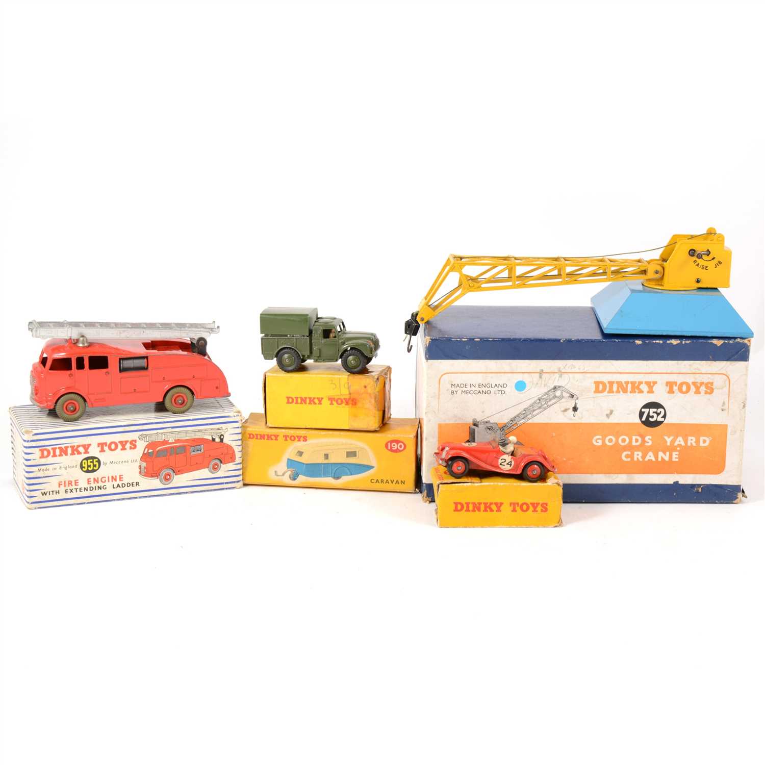 Lot 149 - Dinky Toys, five die-cast models in boxes.