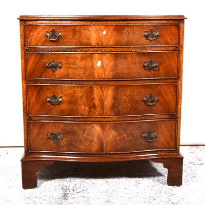 Lot 554 - Reproduction mahogany serpentine chest of drawers, the top with a moulded edge, four long graduating drawers, bracket feet,  width 79cm, depth 51cm, height 84cm.