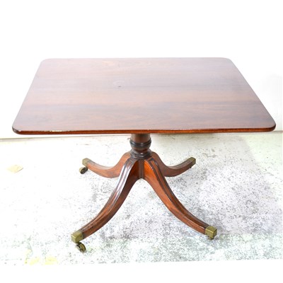 Lot 373 - A Victorian style mahogany pedestal breakfast table, ...