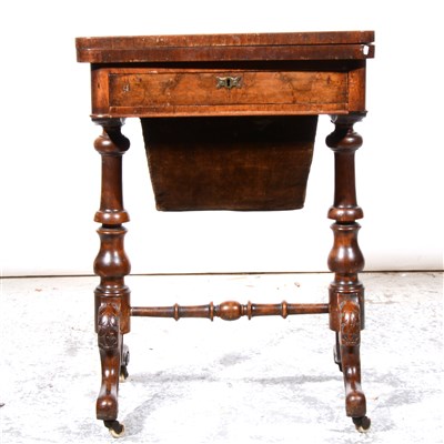 Lot 392 - Victorian walnut games/worktable