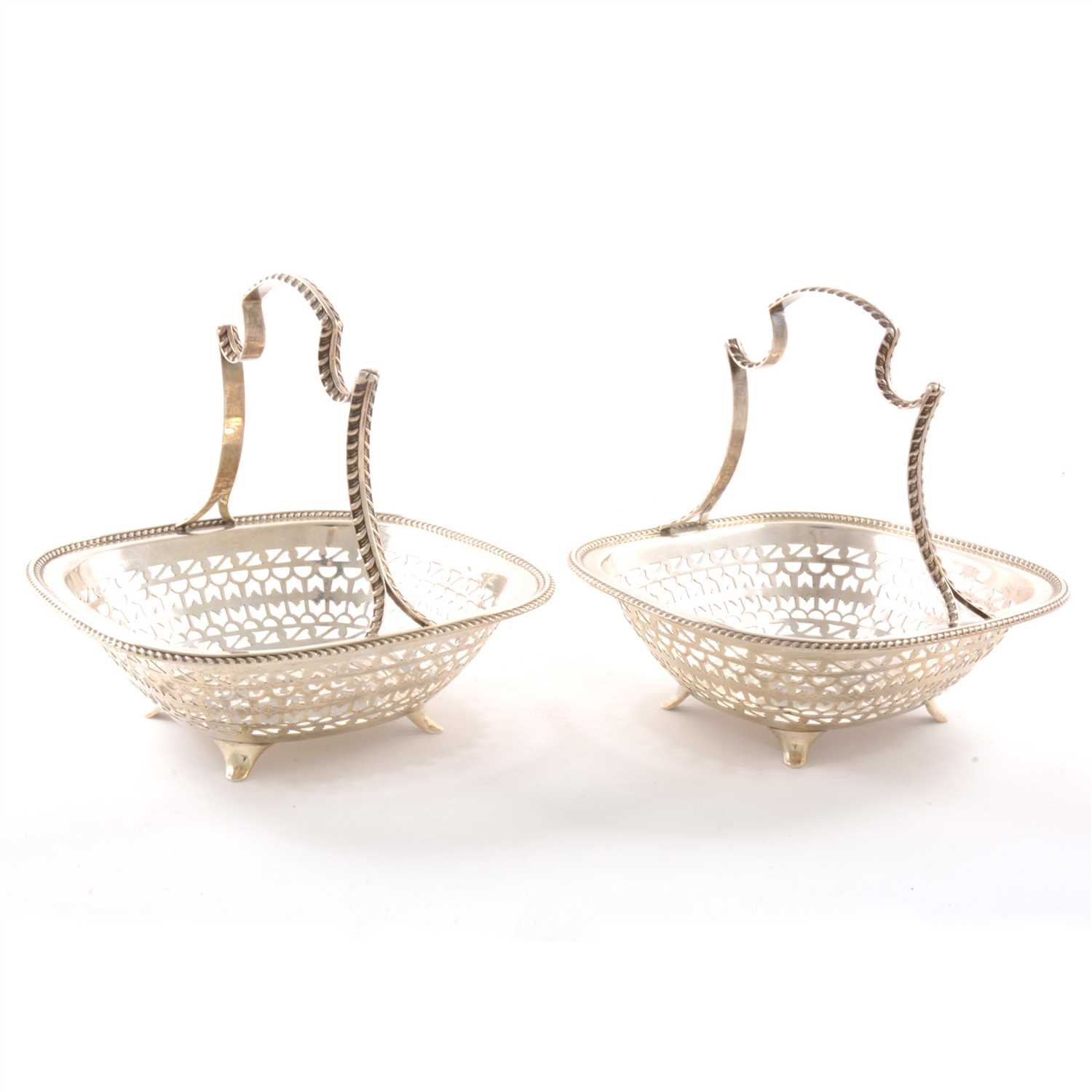 Lot 125 - Pair of silver sweetmeat baskets, Martin Hall & Co, Sheffield 1911-12