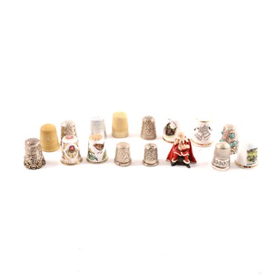 Lot 199 - A collection of thimbles - silver, metal, ceramic in a vintage box.