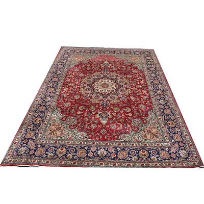 Lot 494 - A Meshed carpet