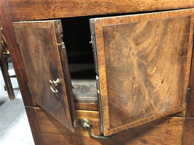 Lot 413 - A George III mahogany night table, tray top,...