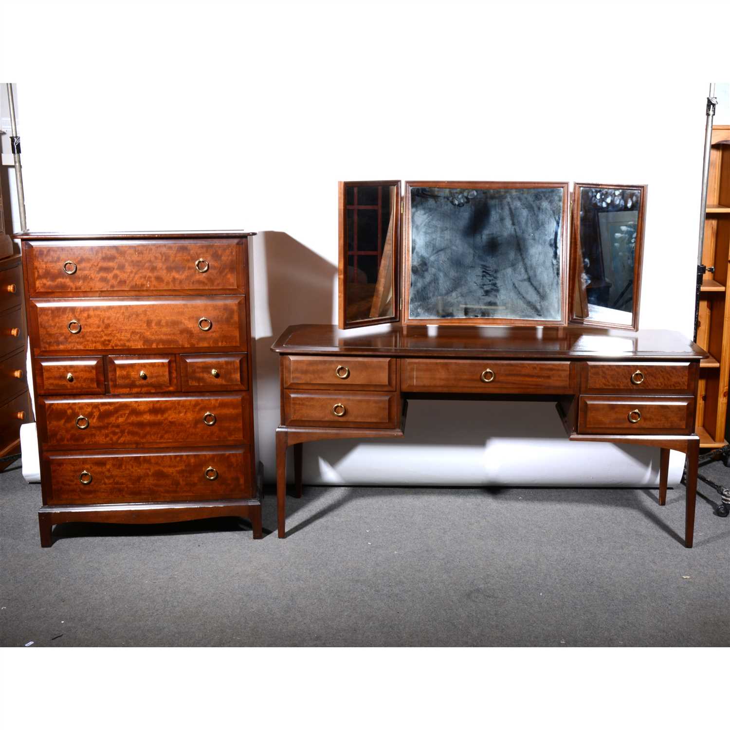 Lot 446 Stag Minstrel Four Piece Bedroom Suite