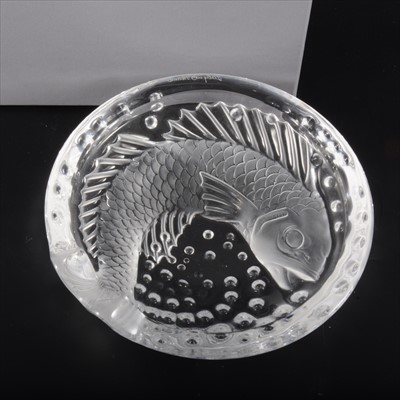 Lot 121 - A 'Concarneau' clear and frosted glass dish, by Lalique Crystal.