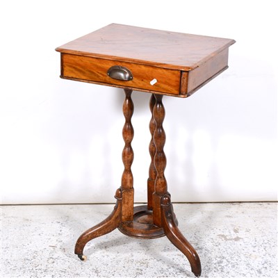 Lot 545 - Victorian pedestal table