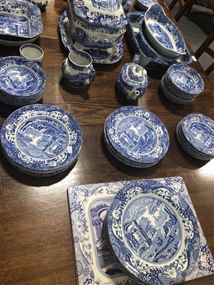 Lot 71 - Large collection of Spode blue and white Italian pattern pottery