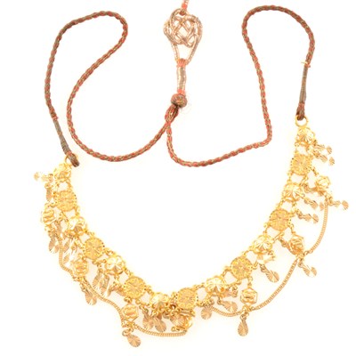 Lot 252 - A 22 carat yellow gold necklace
