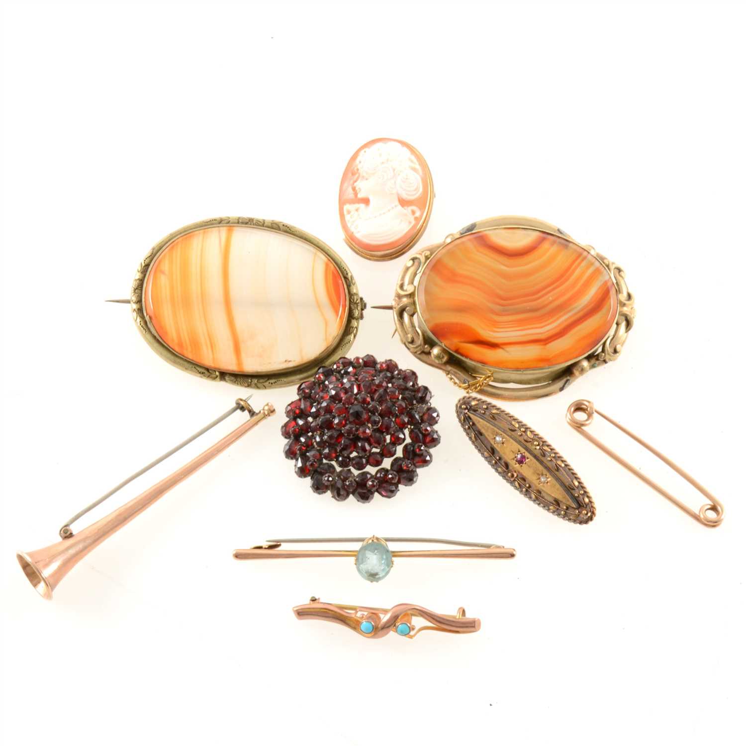 Lot 214 - A collection of Victorian and later brooches.