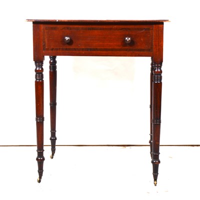 Lot 465 - Georgian mahogany side table