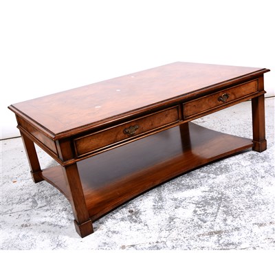 Lot 494 - Oak coffee table