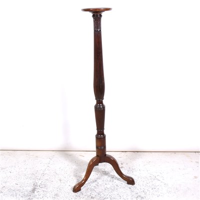 Lot 557 - Mahogany torchere, adapted from a Hepplewhite bedpost