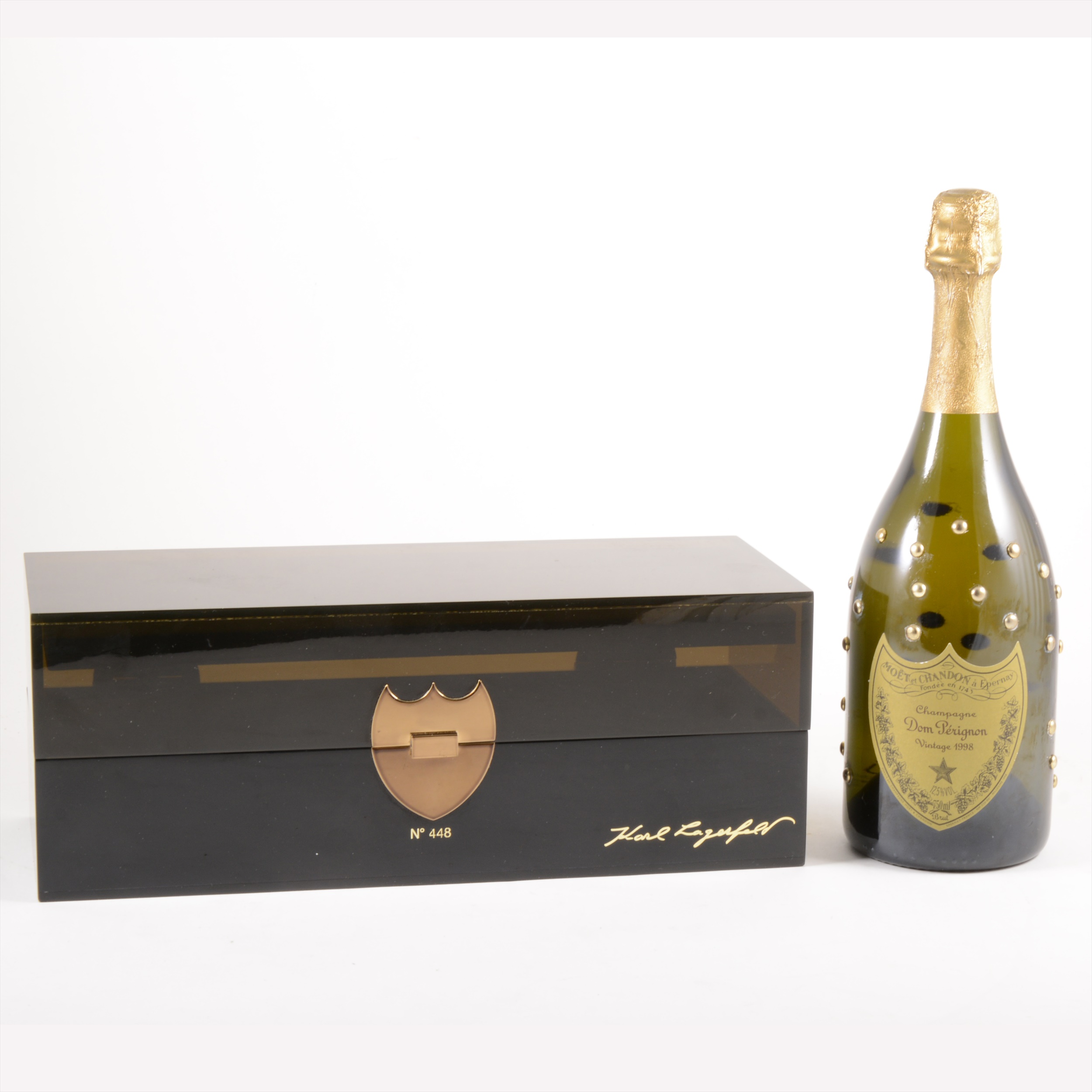 Rood sirene touw Lot 553 - Dom Pérignon, 1998 vintage champagne, "A