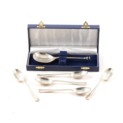 Lot 192 - A set of six silver rat-tail design spoons, a modern silver seal top spoon, and a pair of EPNS spoons