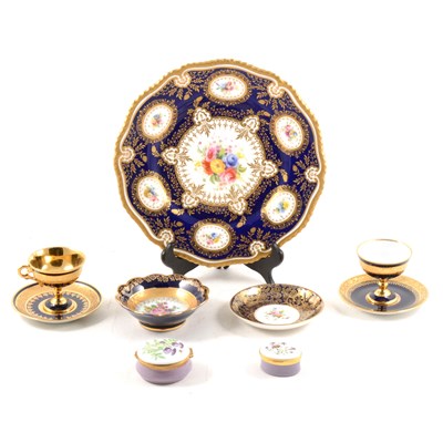 Lot 23 - Royal Worcester cabinet plate, and other decorative porcelain and china.