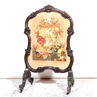 Lot 364 - A Victorian fire screen