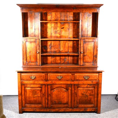 Lot 541 - Modern oak dresser, Georgian style.