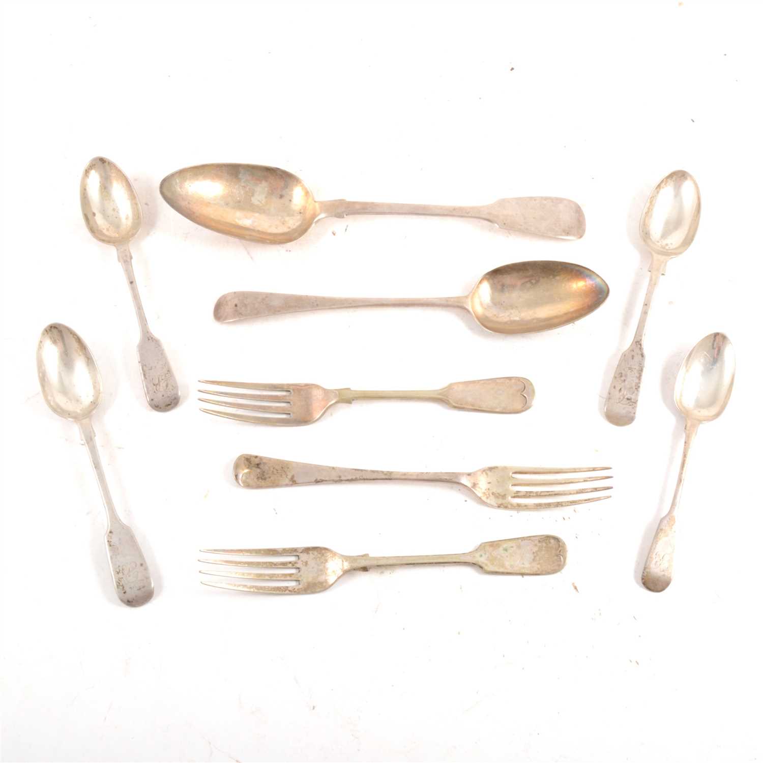 Lot 190 - A small quantity of mixed silver cutlery, mainly Georgian