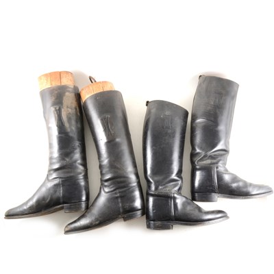 Lot 50 - Pair of leather riding boots, with trees, ..