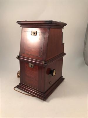Lot 542 - French walnut cased Sterodrome viewer, L Gaumont & Cie, Paris, with collection of slides.