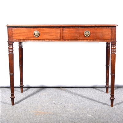 Lot 704 - A Victorian mahogany side table