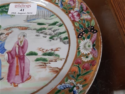 Lot 41 - Chinese export porcelain plate, decorated with figures by a river