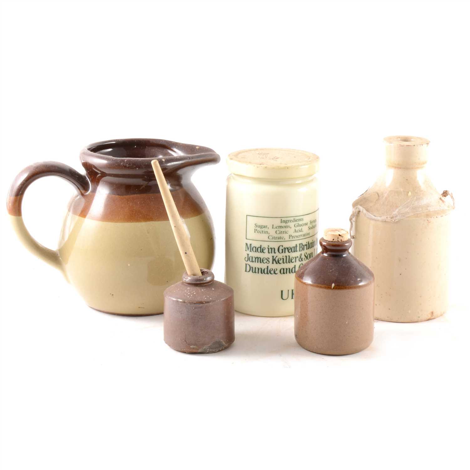Lot 130 - A collection of vintage kitchenalia,...