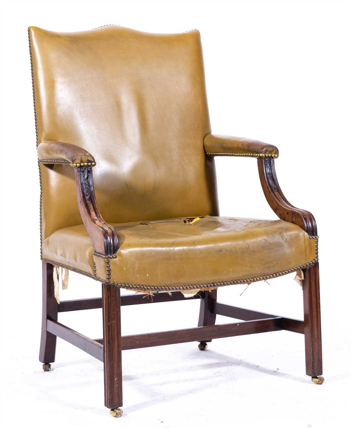 Lot 449 - A George III mahogany Gainsborough chair