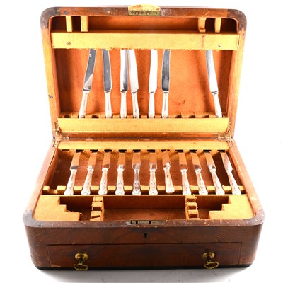 Lot 185A - A matched part canteen of cutlery in Kings pattern
