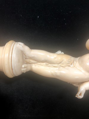 Lot 538 - A pair of Dieppe ivory figures