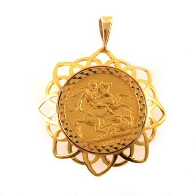 Lot 236 - A Full Sovereign pendant, Victoria Veiled Head 1898 in a 9 carat yellow gold mount.