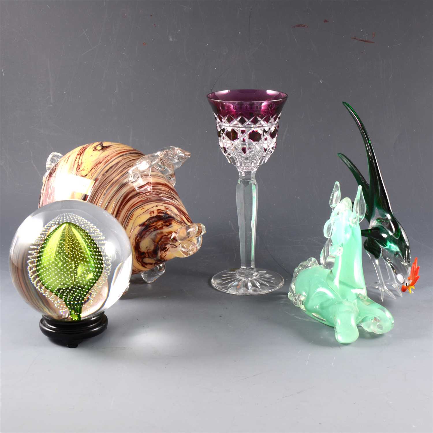 Lot 37 - A collection of art glass