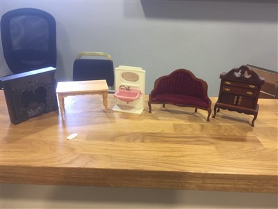 Lot 139 - A large quantity of dolls house furniture and accessories.