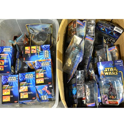 Lot 215 - Star Wars figures; approximately 35 by Hasbro and other Star Wars toys.