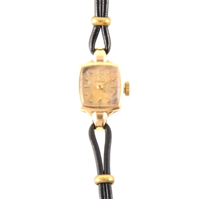 Lot 414 - Omega - a lady's vintage wrist watch.