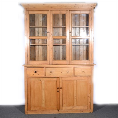 Lot 623 - Pine bookcase